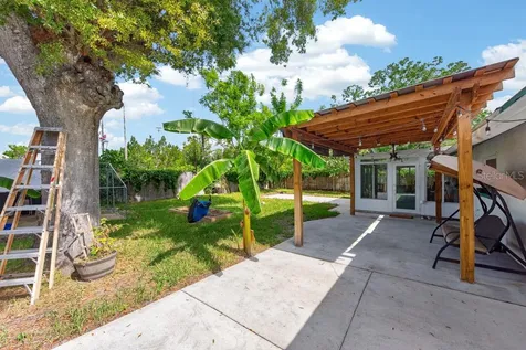 6070 73rd Street N St Petersburg FL 33709