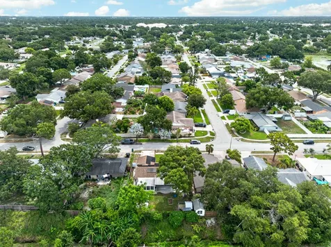 6070 73rd Street N St Petersburg FL 33709