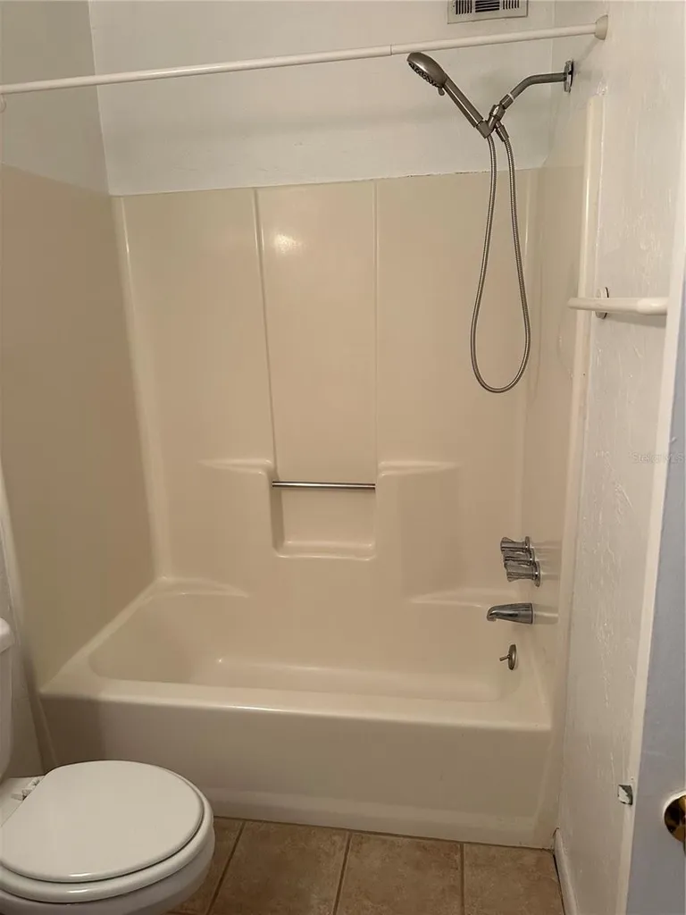 83 SE 16th Avenue Gainesville FL 32601
