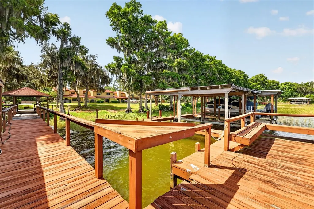 1111 Lakeshore Drive Eustis FL 32726