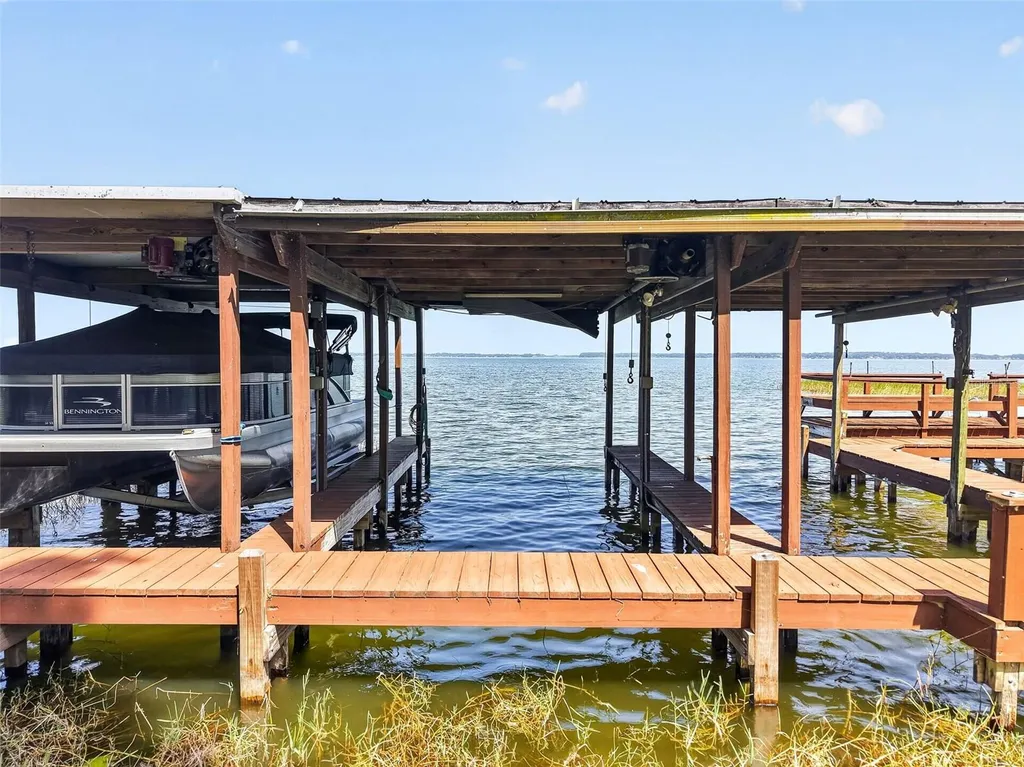 1111 Lakeshore Drive Eustis FL 32726