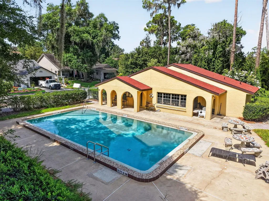 1111 Lakeshore Drive Eustis FL 32726