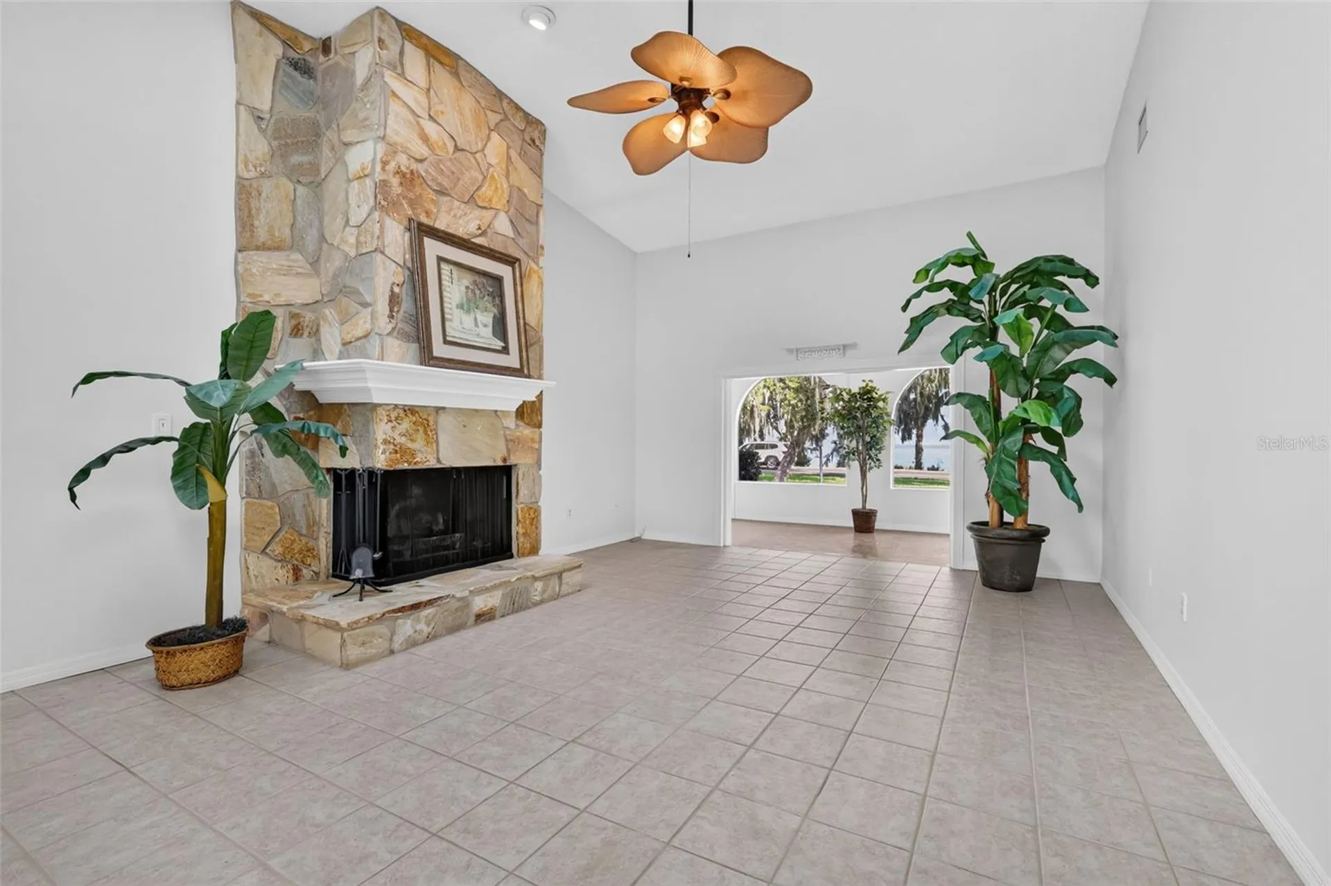 1111 Lakeshore Drive Eustis FL 32726
