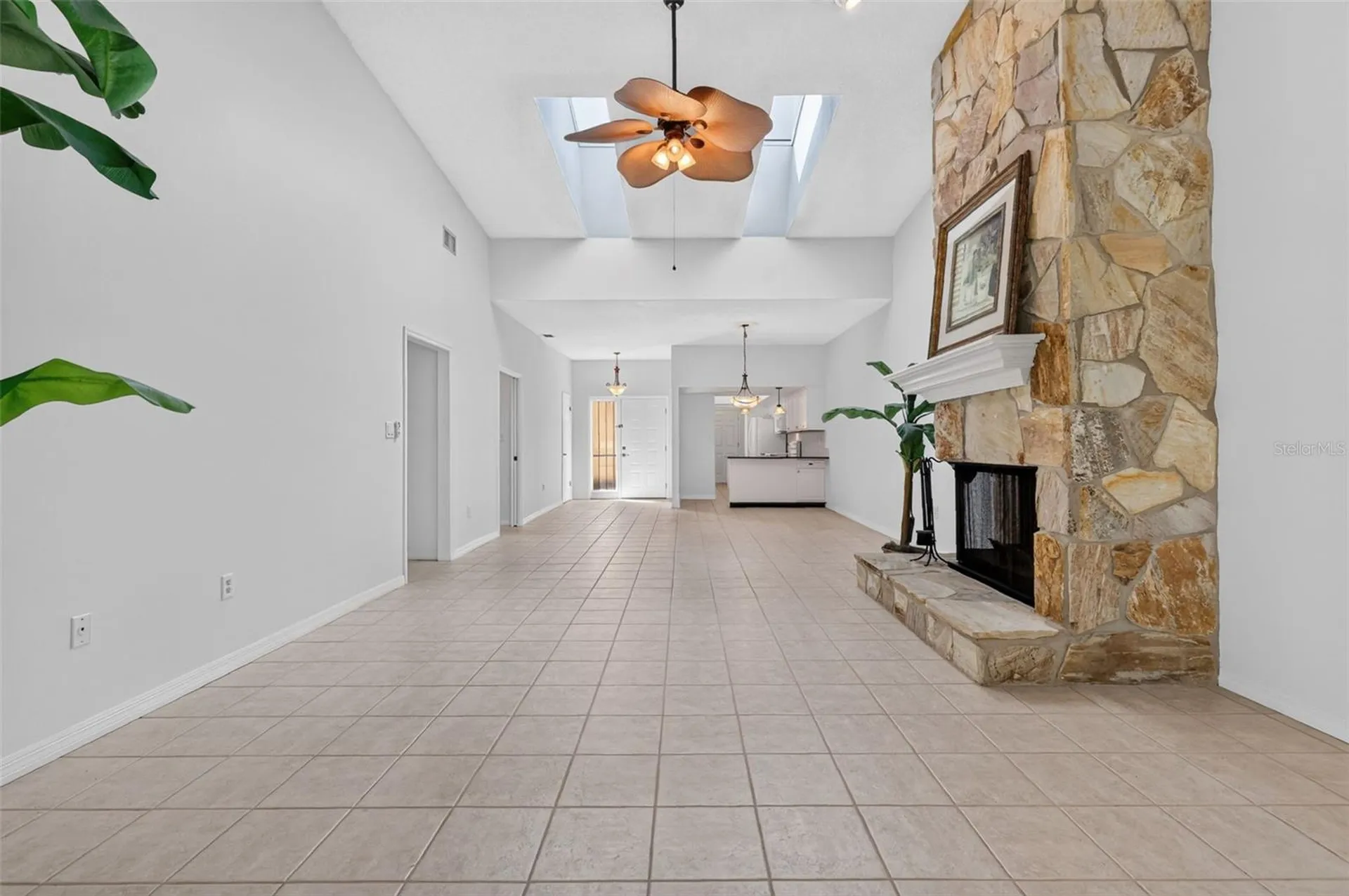 1111 Lakeshore Drive Eustis FL 32726