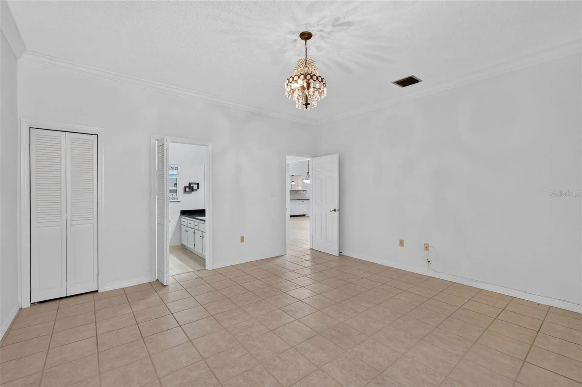 1111 Lakeshore Drive Eustis FL 32726
