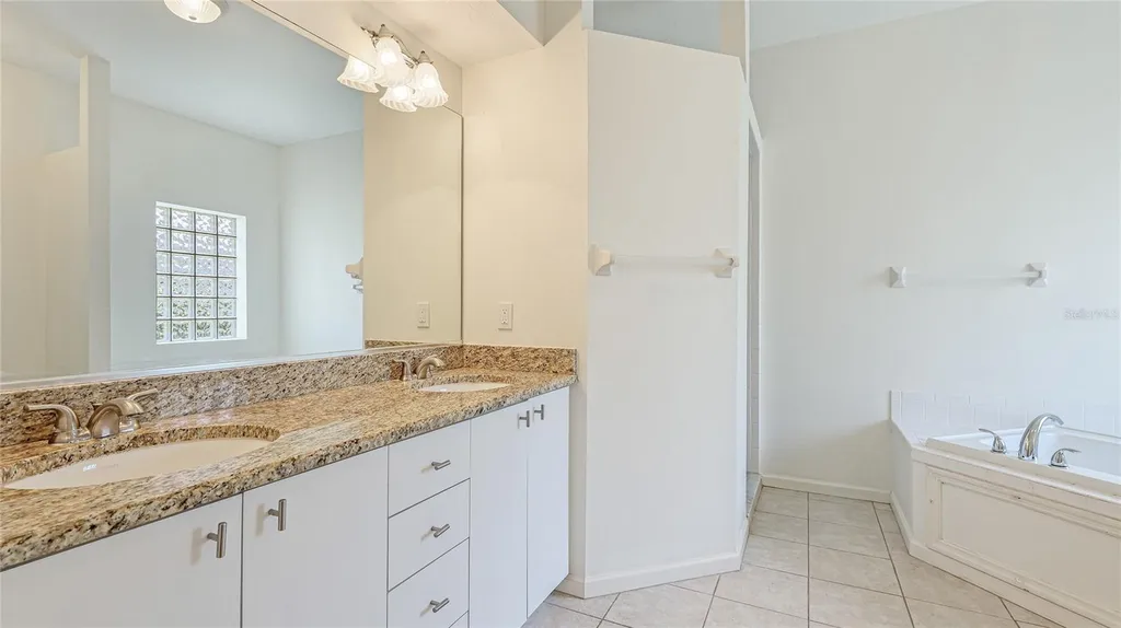 534 Oak Bay Drive Osprey FL 34229