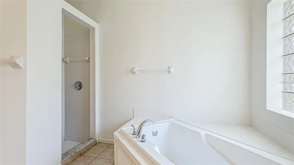 534 Oak Bay Drive Osprey FL 34229