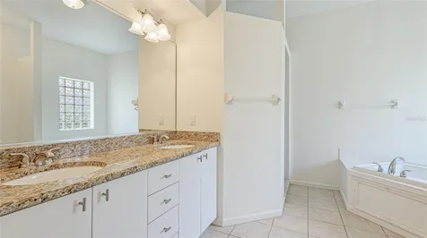 534 Oak Bay Drive Osprey FL 34229