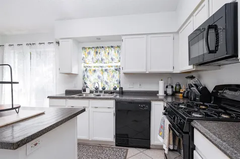 254 Oak Park Place Casselberry FL 32707