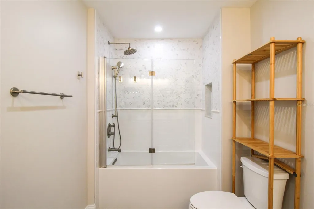 691 Russell Street Longboat Key FL 34228