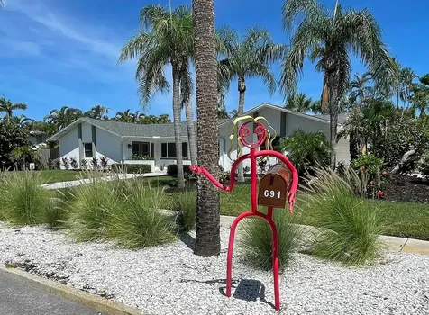 691 Russell Street Longboat Key FL 34228
