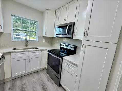 706 Romano Avenue Orlando FL 32807