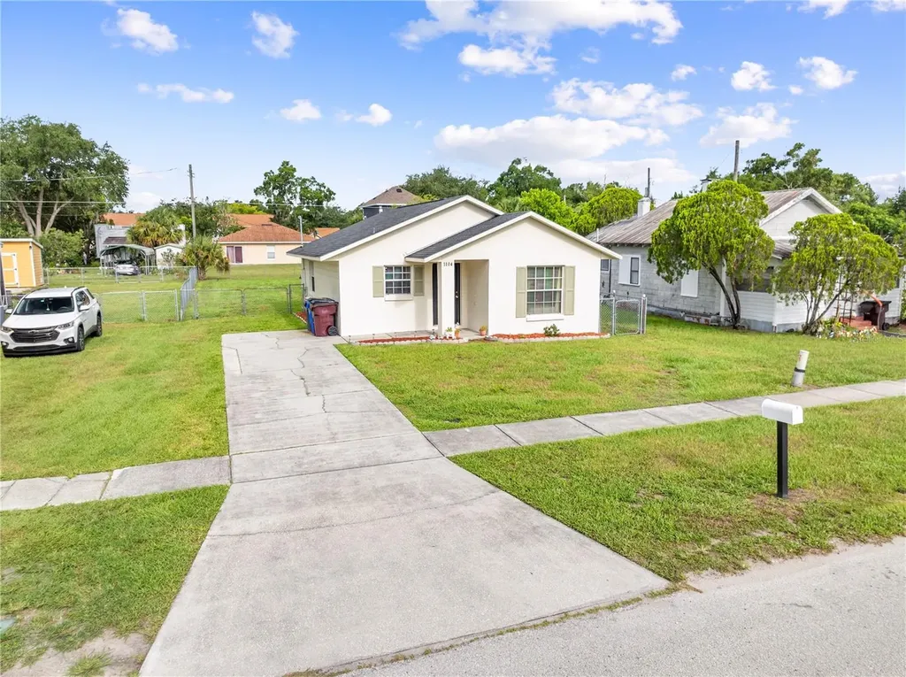 1104 Michigan Avenue St Cloud FL 34769