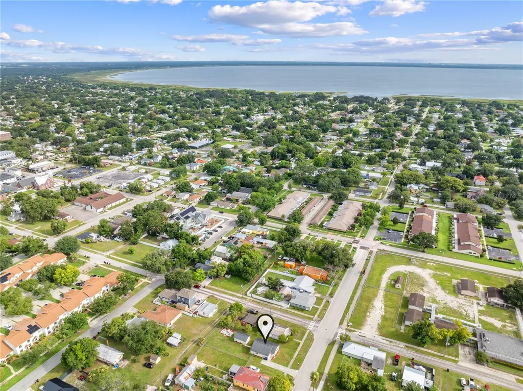 1104 Michigan Avenue St Cloud FL 34769