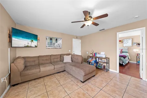 1104 Michigan Avenue St Cloud FL 34769