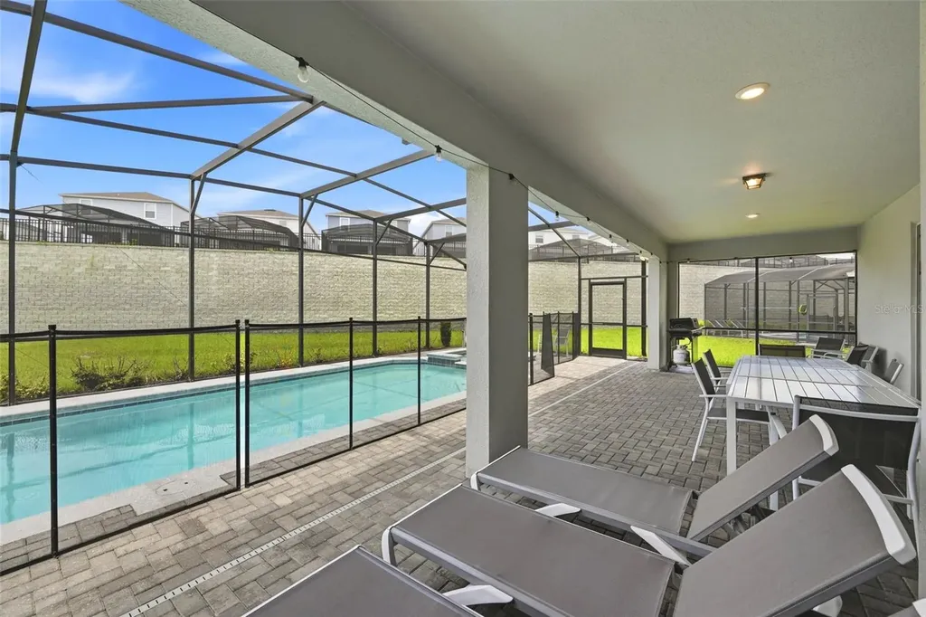 2290 Lelani Circle Davenport FL 33897