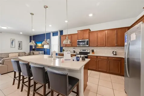 2290 Lelani Circle Davenport FL 33897