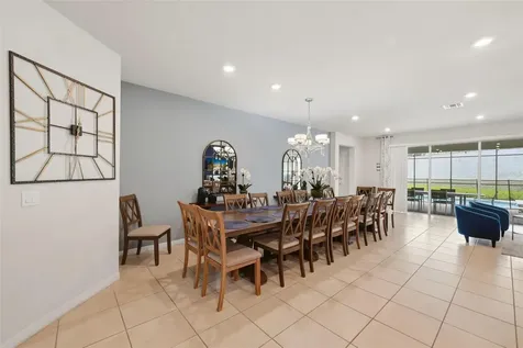 2290 Lelani Circle Davenport FL 33897