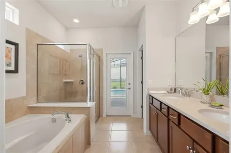 2290 Lelani Circle Davenport FL 33897