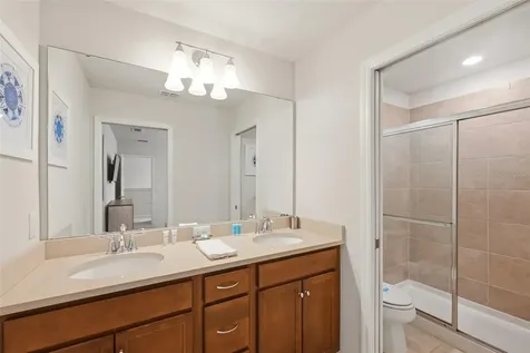 2290 Lelani Circle Davenport FL 33897