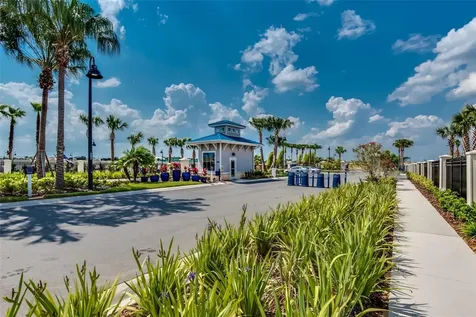 2290 Lelani Circle Davenport FL 33897
