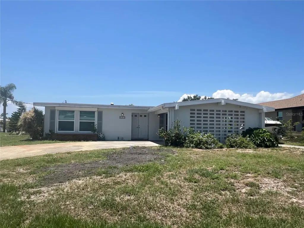167 Easton Drive NW Port Charlotte FL 33952