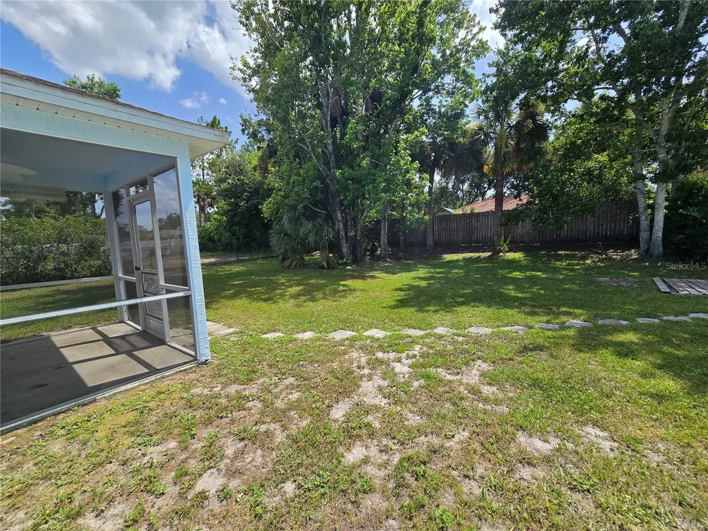 12 Pickcane Lane Palm Coast FL 32164