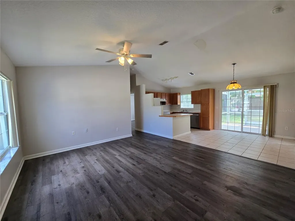 12 Pickcane Lane Palm Coast FL 32164