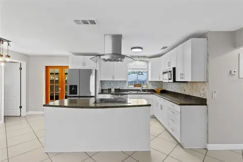611 Pheasant Avenue Longwood FL 32750