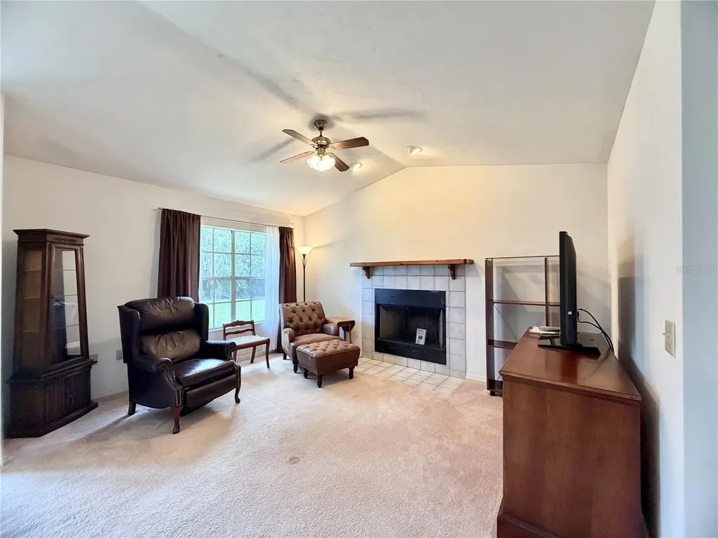 2828 SW 40th Avenue Gainesville FL 32608