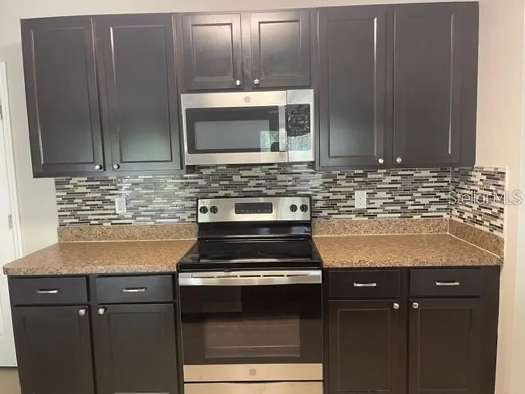 833 Wiltonway Drive Plant City FL 33563
