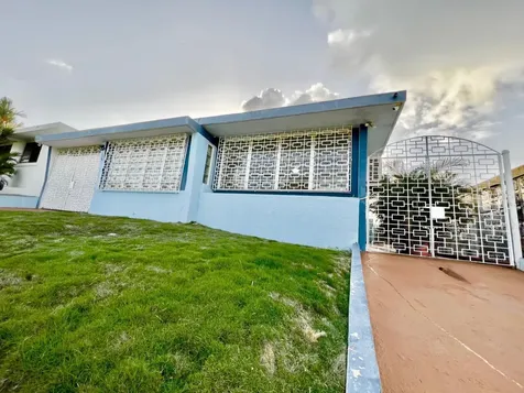 J39 Urb.villa Andalucia Calle Gaucin San Juan PR 00926