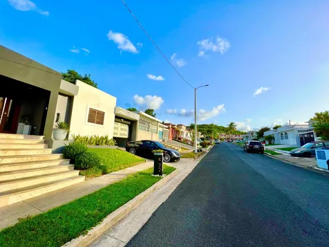 J39 Urb.villa Andalucia Calle Gaucin San Juan PR 00926