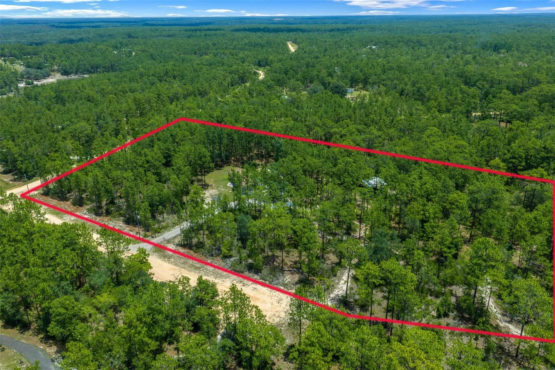 105 Buck Run Trail Hawthorne FL 32640