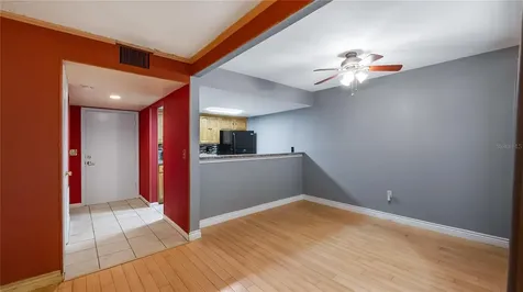 5820 Peregrine Avenue Orlando FL 32819