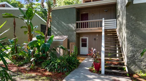 5820 Peregrine Avenue Orlando FL 32819