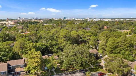 5820 Peregrine Avenue Orlando FL 32819
