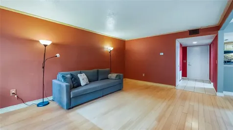 5820 Peregrine Avenue Orlando FL 32819