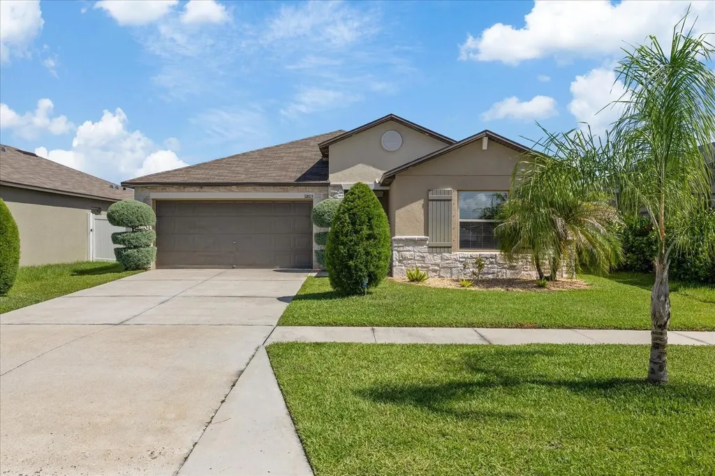 11803 Blackeyed Susan Drive Riverview FL 33579