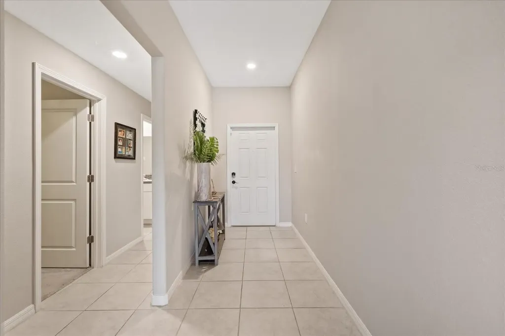 11803 Blackeyed Susan Drive Riverview FL 33579