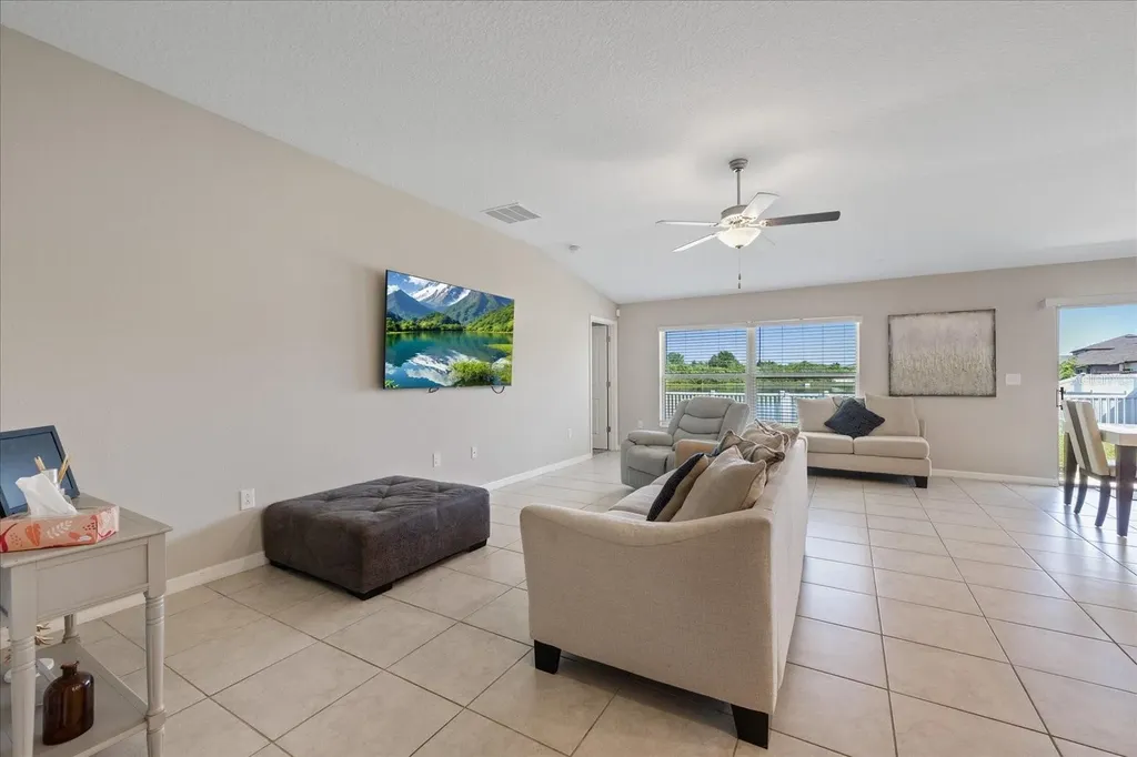 11803 Blackeyed Susan Drive Riverview FL 33579