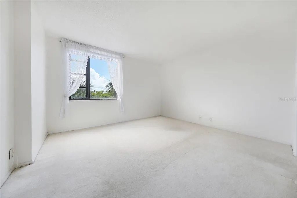 255 Dolphin Point Clearwater Beach FL 33767