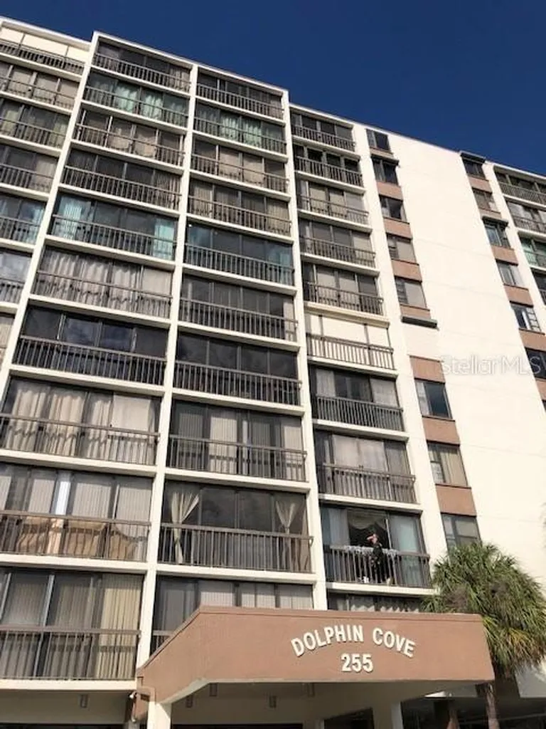 255 Dolphin Point Clearwater Beach FL 33767