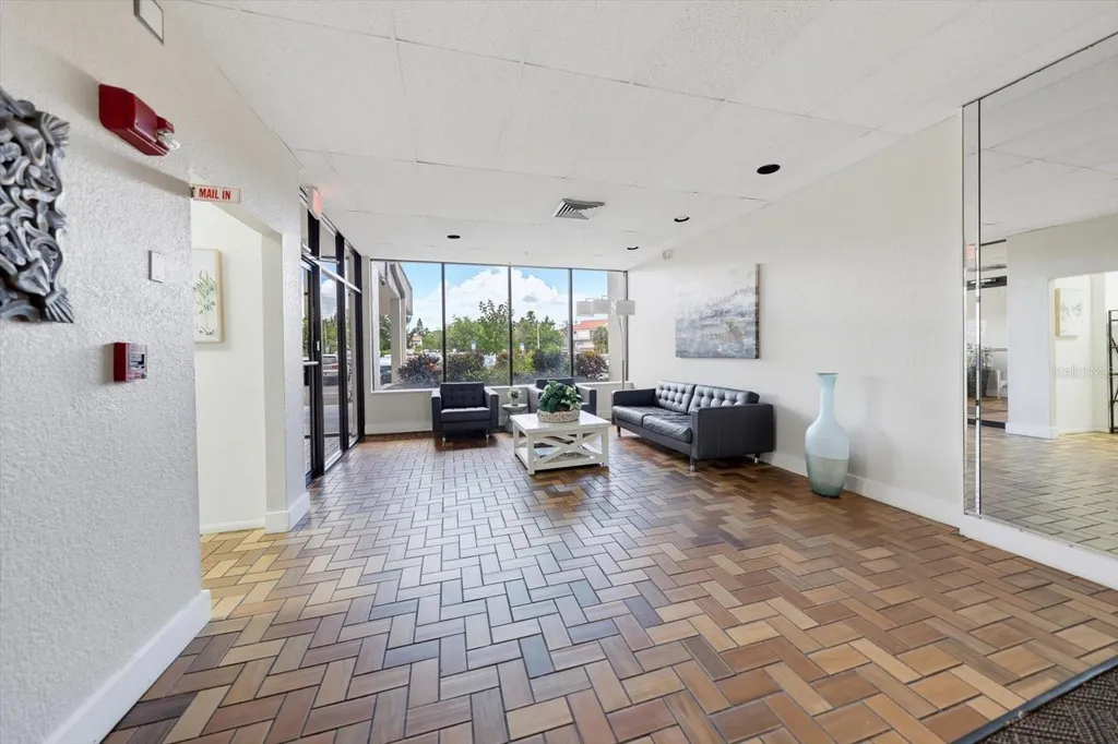 255 Dolphin Point Clearwater Beach FL 33767