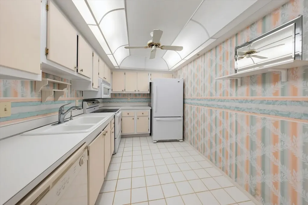 255 Dolphin Point Clearwater Beach FL 33767
