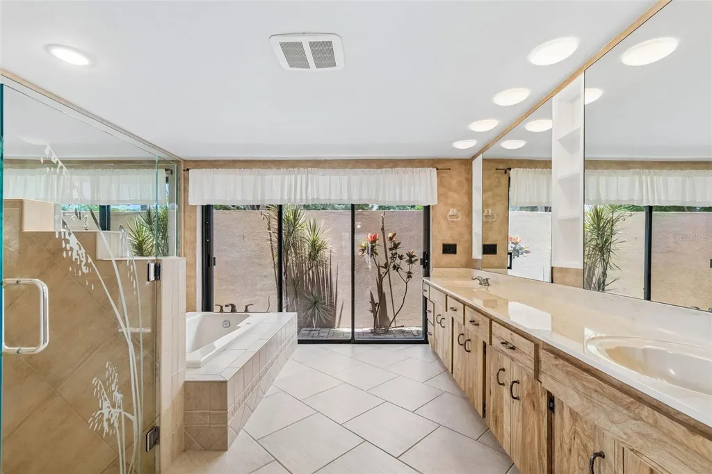 1563 Misty Plateau Trail Clearwater FL 33765