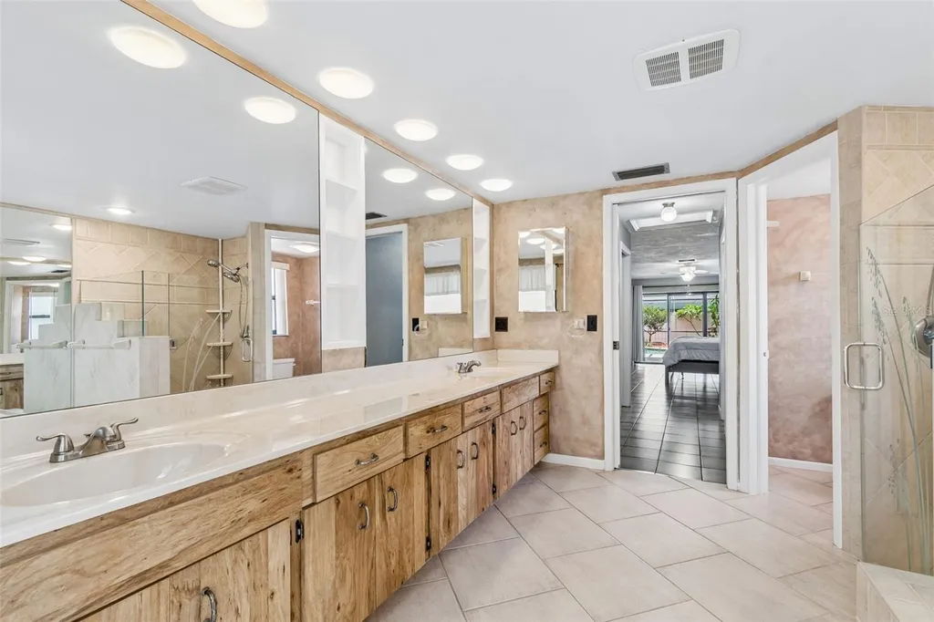 1563 Misty Plateau Trail Clearwater FL 33765