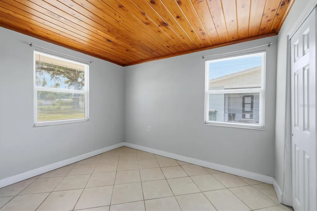155 Magnolia Avenue Englewood FL 34223