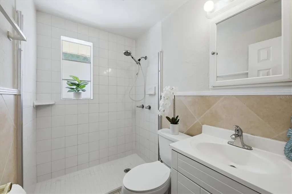 155 Magnolia Avenue Englewood FL 34223