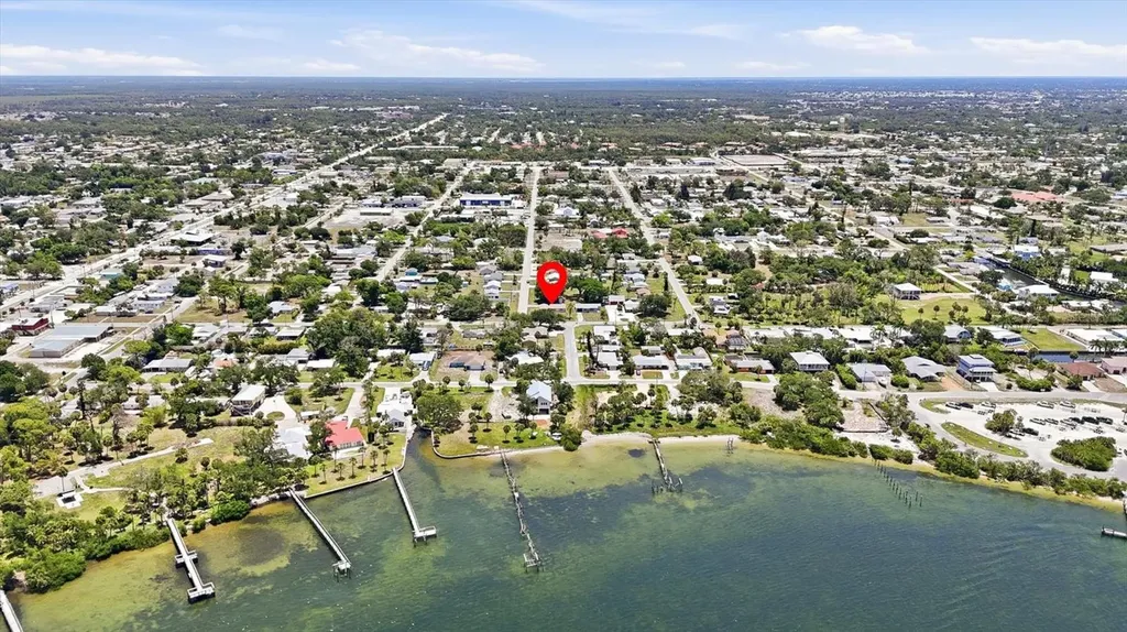 155 Magnolia Avenue Englewood FL 34223